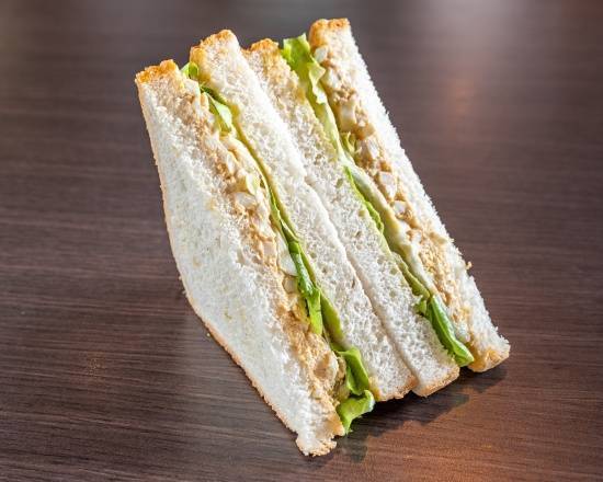 Creamy Egg Sandwich