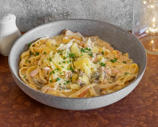 Fettuccine Carbonara