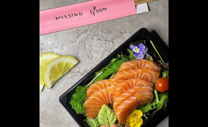 Salmon Sashimi 6 pieces
