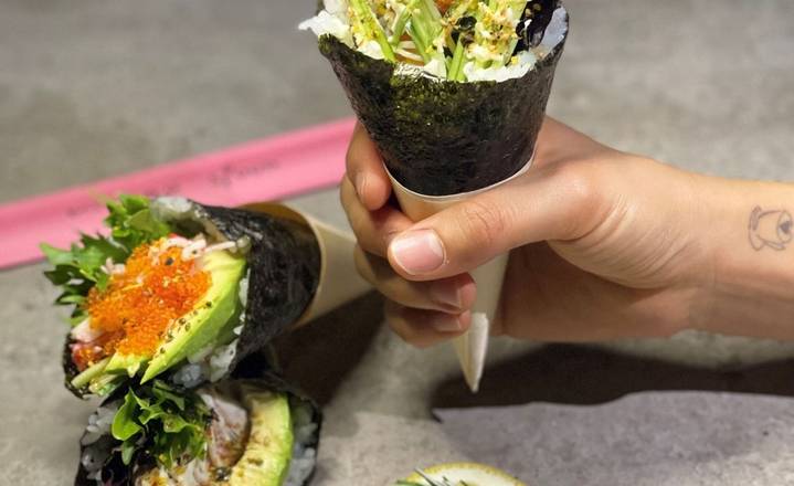 Temaki handroll - Cooked tuna