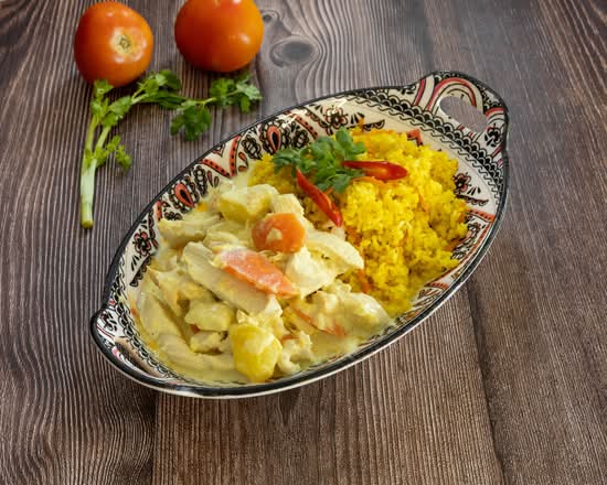 Green Chicken Curry with Steamed Rice