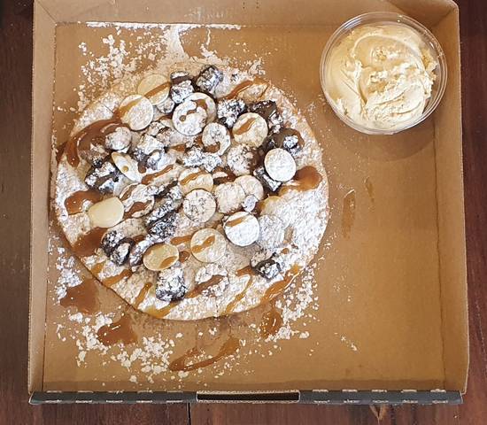 Dessert Pizza - Chocolate Caramel (w Rock Salt Caramel Ice Cream)