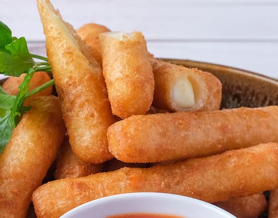 Beer Battered Mozzarella Stick