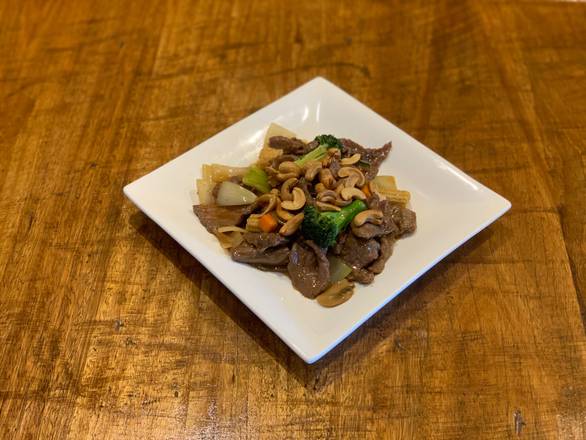 Beef and Cashew Nut