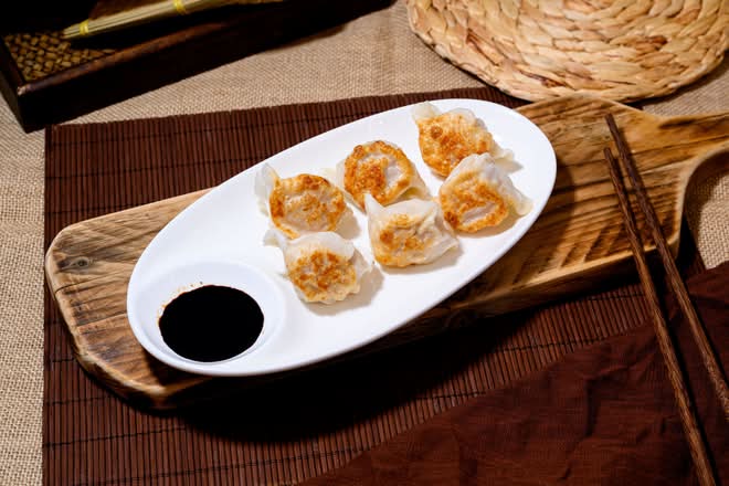 Pan Prawn & Chicken Dumplings