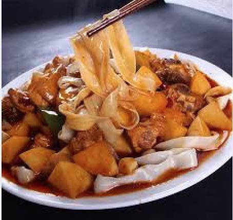 (Serve 2 people)Braised Chicken Noodle with Potato and Green Pepper