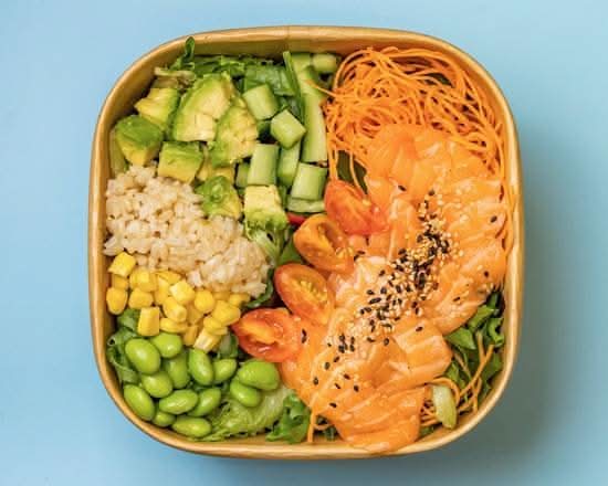 Fresh Salmon Salad Box (A)