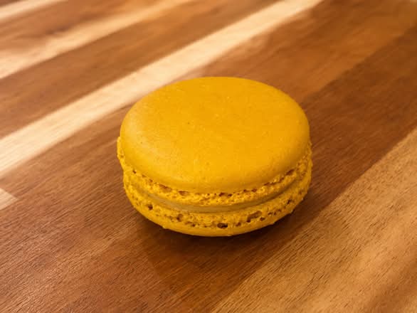Salted Caramel Macaron