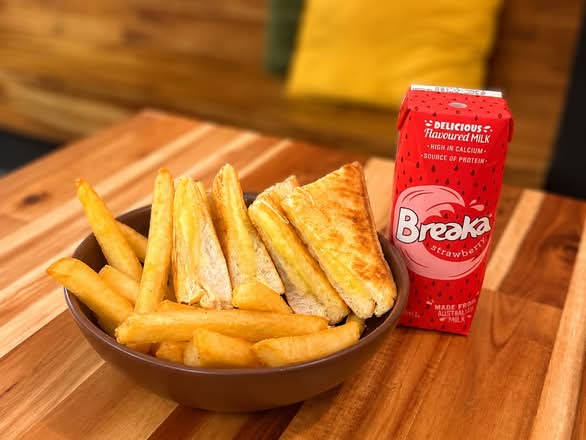 Kids Cheese Toastie & Chips