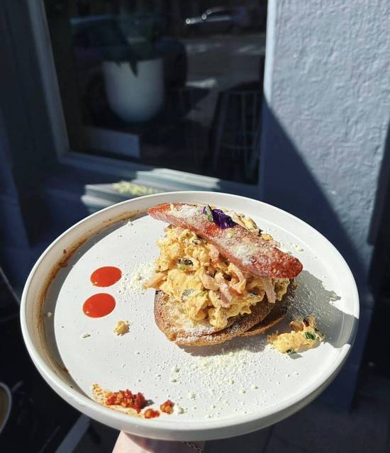 Mexican Chilli Scrambled Eggs