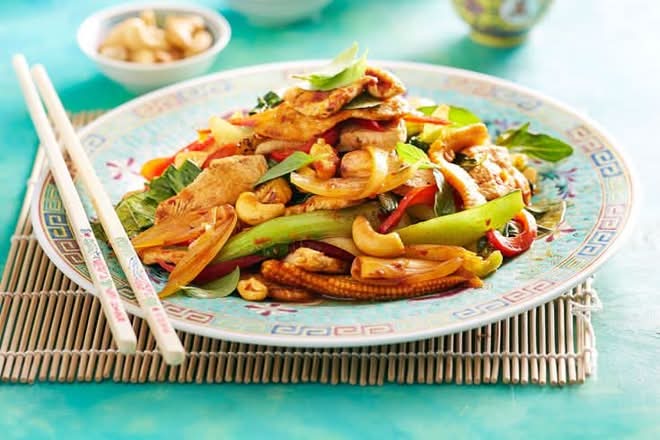Roasted Sweet Chili Jam (Pad Nam Prik Pao)