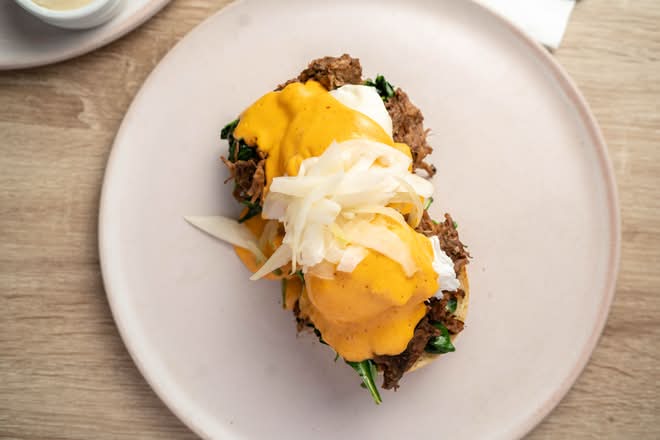Adeney Eggs Benedict