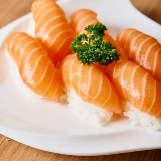 Salmon Nigiri Box 6pc  (GF)