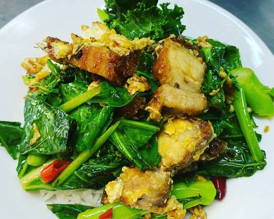 Pad Ka Na Moo Krob