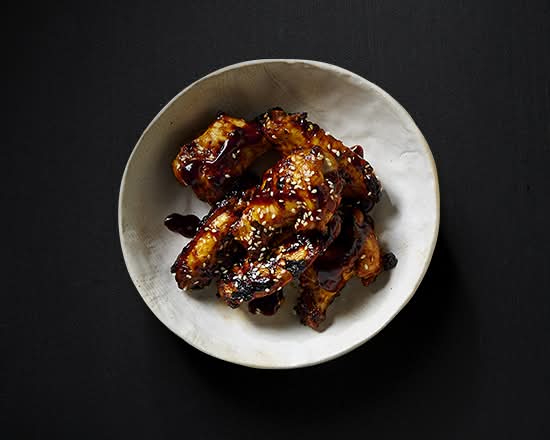 Korean Gochujang Hot Wings 4290KJ