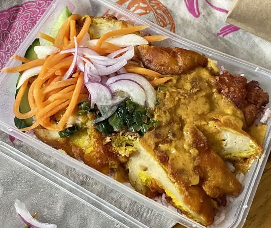 Satay Seitan Steamed Rice (V)(VG)