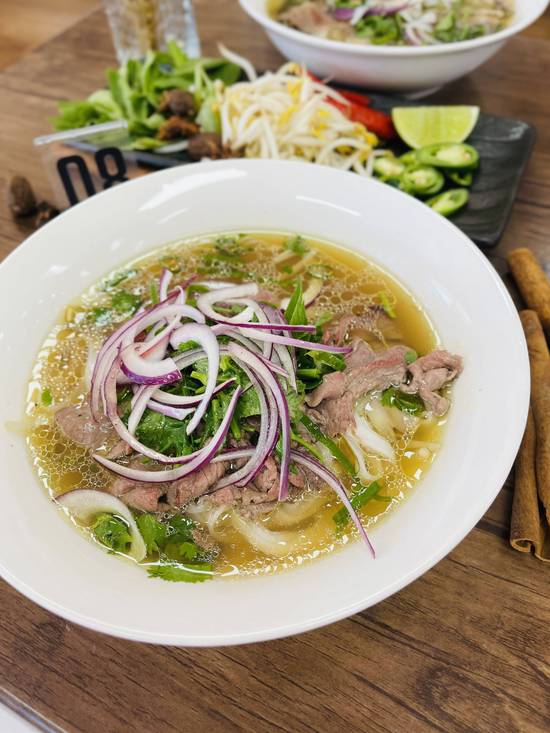 Rare Beef Hofan Soup