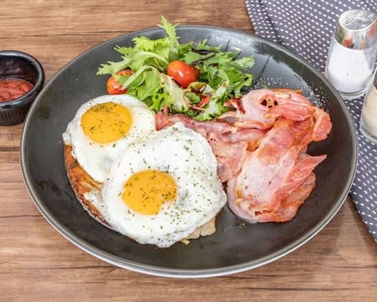 Bacon & Egg on Toast