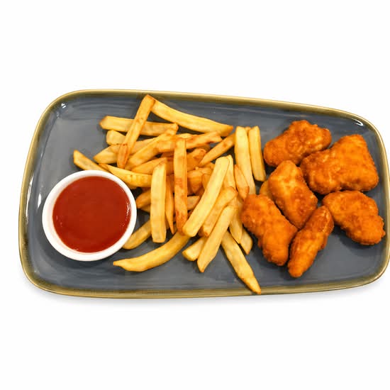 Kid's Chicken Nuggets and Chips