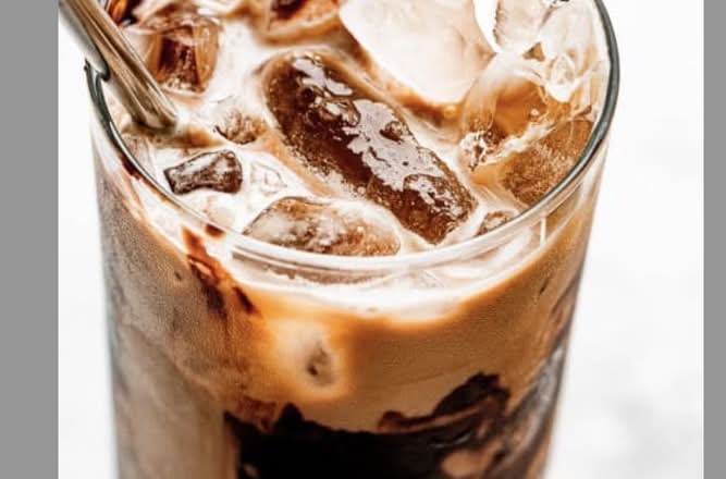 iced coffee /iced chocolate/iced mocha