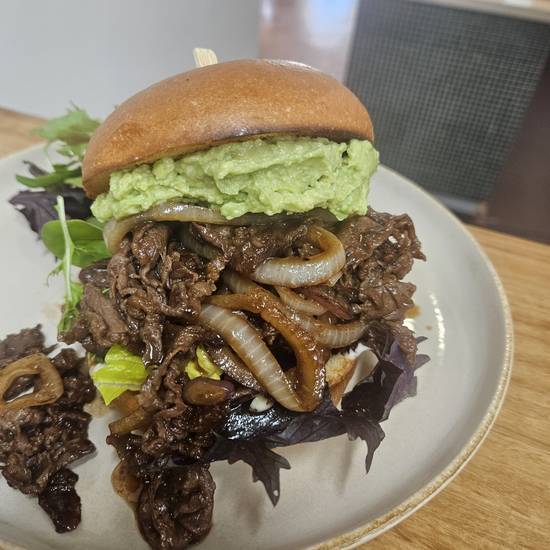 Sliced Beef Rib Fillet Burger