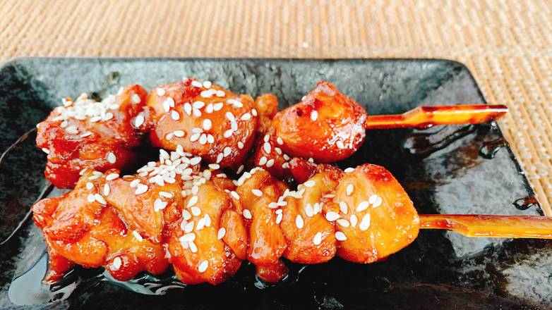 CHICKEN SKEWER (6PCS)