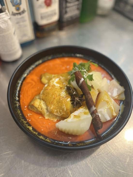 Yellow Curry Chicken (GF)