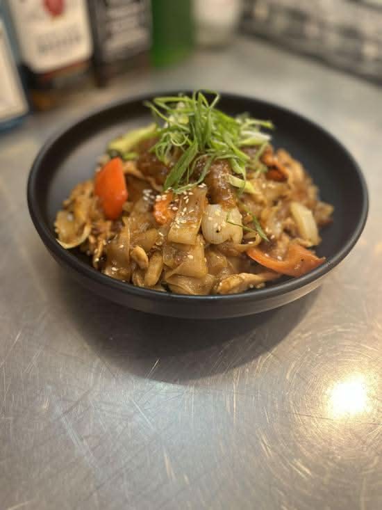 Peanut Sauce Noodle Stir Fry (GF)