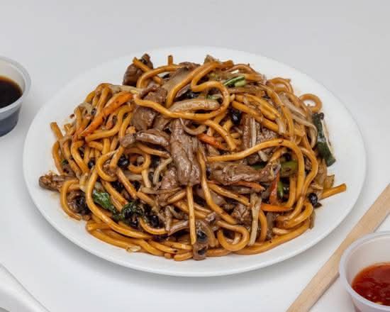 Black Bean Beef Noodle