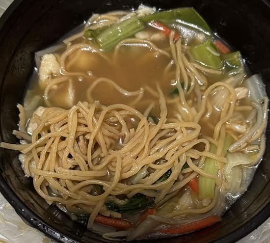Chicken Wonton Mein