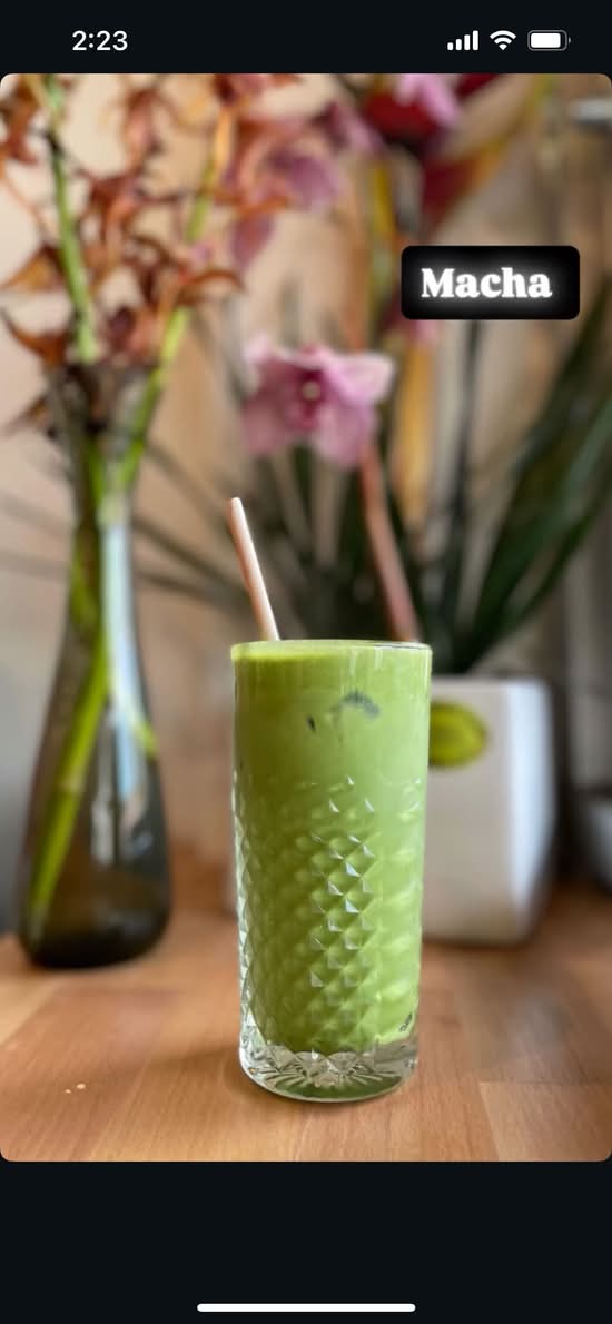 Iced Matcha Latte