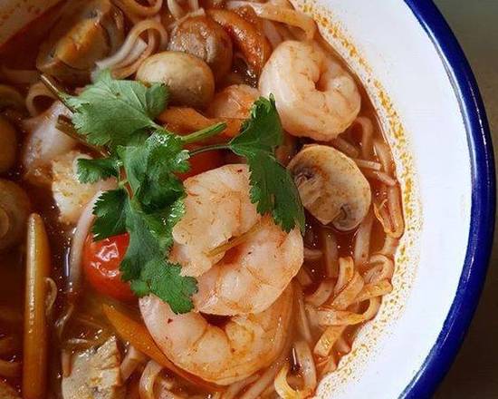 Tom Yum Noodle Soup