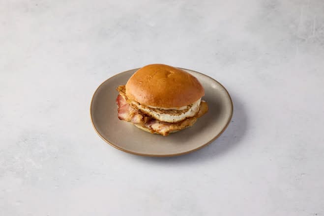Bacon & Egg Brioche Roll