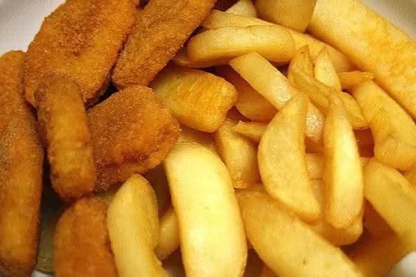 Chicken Nuggets and Chips