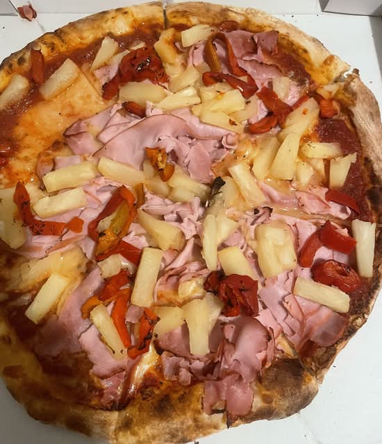 Hawaiian Pizza
