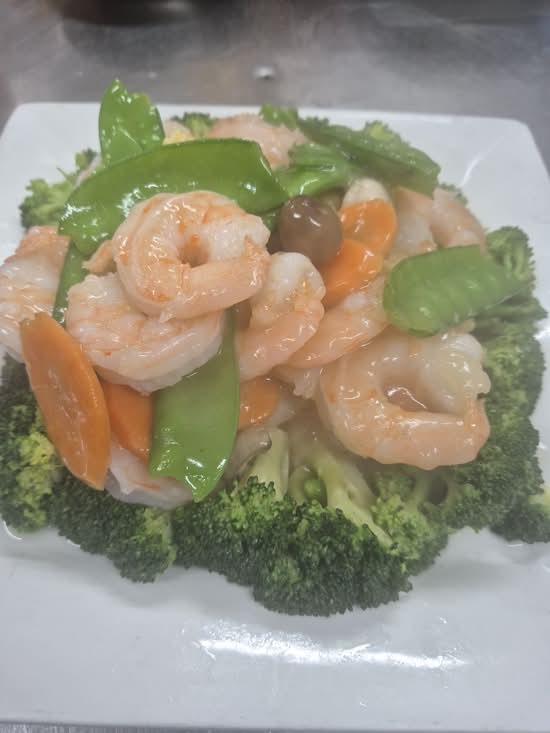 King Prawns with Seasonal Vegetable