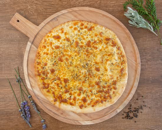 Cheesy Garlic Bread Pizza