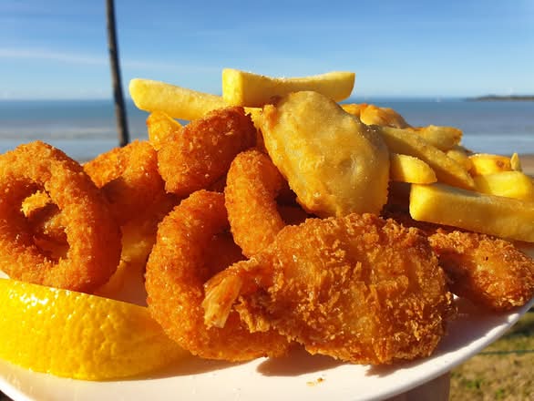 Seafood Basket (M)