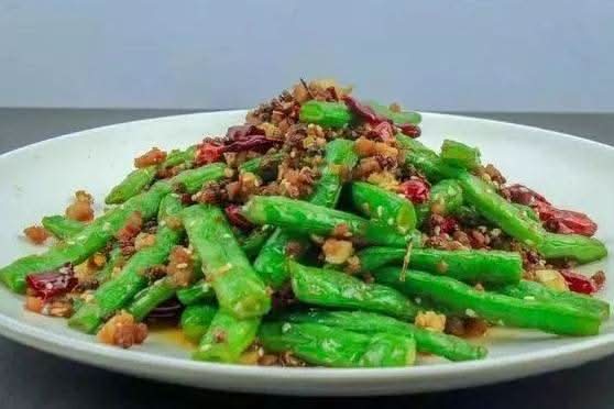 Green Beans with Spicy Chilli Sauce
