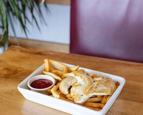 Kids Chicken Nuggets & Chips
