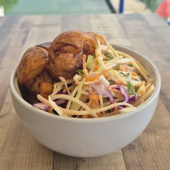 Chats N Slaw w Sriracha Mayo