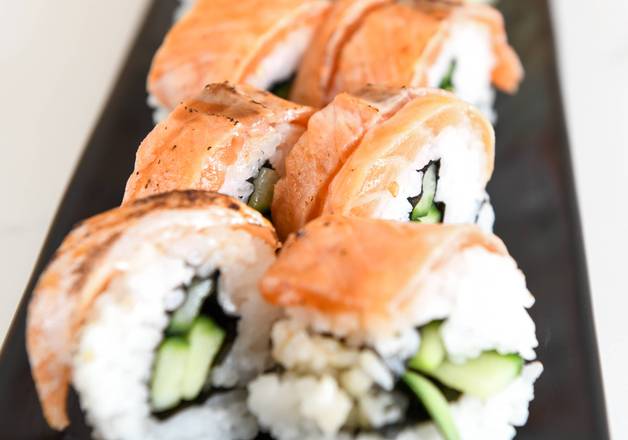 Seared Salmon Roll