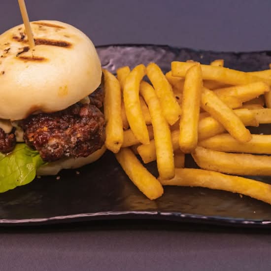Korean fried chicken Bao-ger