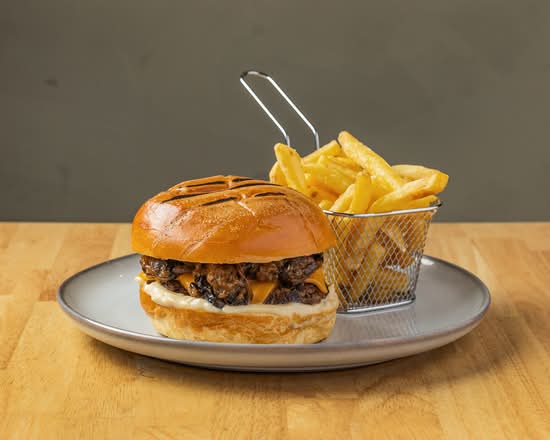 Sloppy Beef and Mushroom Burger