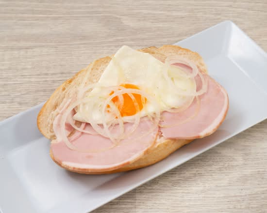 Bacon Egg Roll