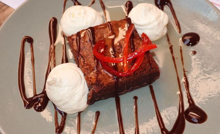 Chilli chocolate brownie