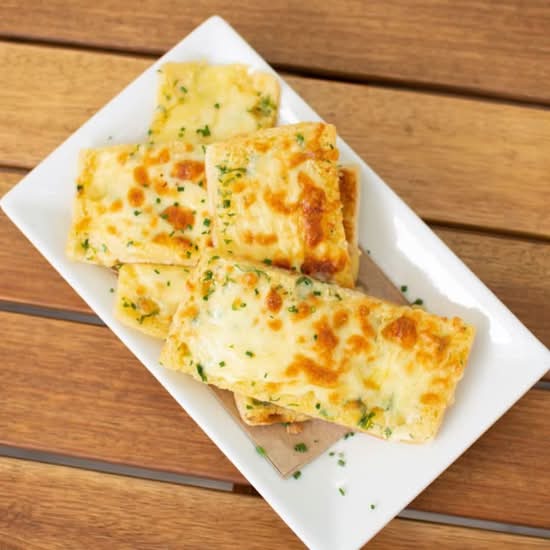 Cheesy Garlic Bread