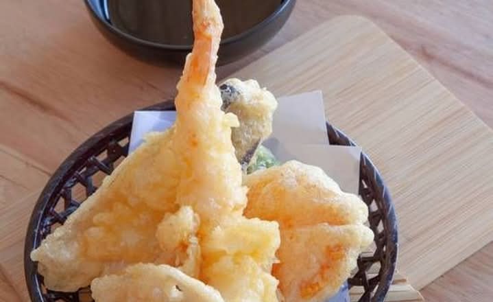 Assorted tempura