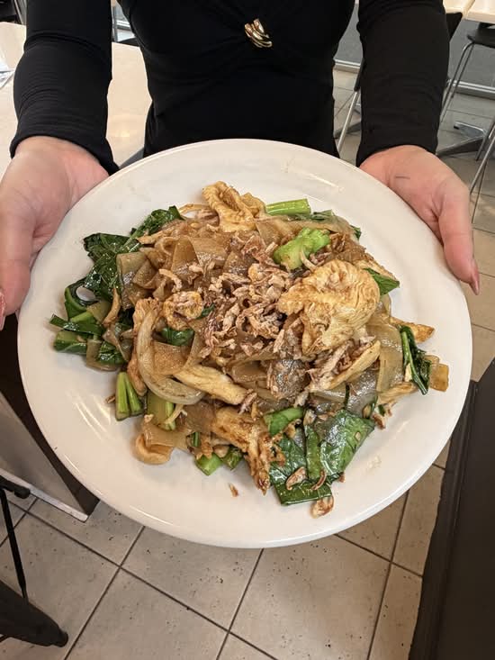 Pad Siew Stir Fry