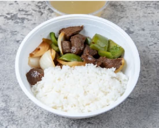 Shaken Beef with steam rice